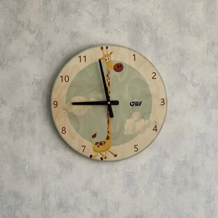 ساعت دیواری چوبی قطر 38 سانت کد 8 طرح زرافه گودوود ساعت دیواری چوبی قطر 38 سانت کد 8 طرح زرافه گودوود